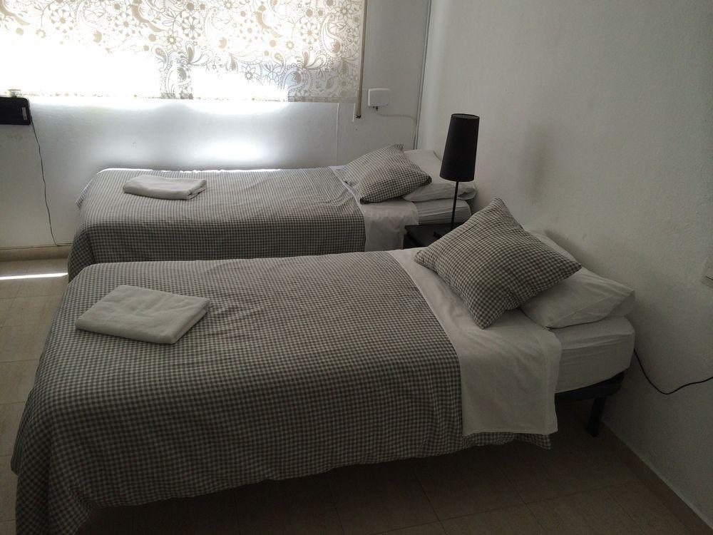 Apartamentos Arapiles มาดริด ภายนอก รูปภาพ