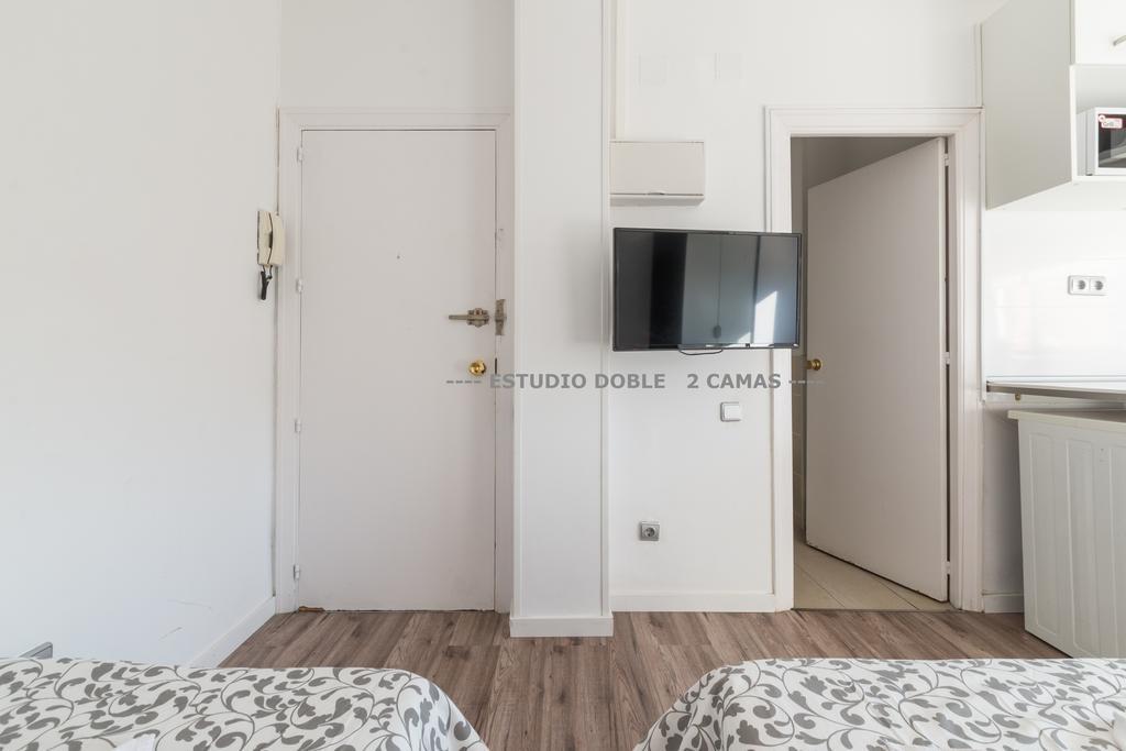 Apartamentos Arapiles มาดริด ภายนอก รูปภาพ