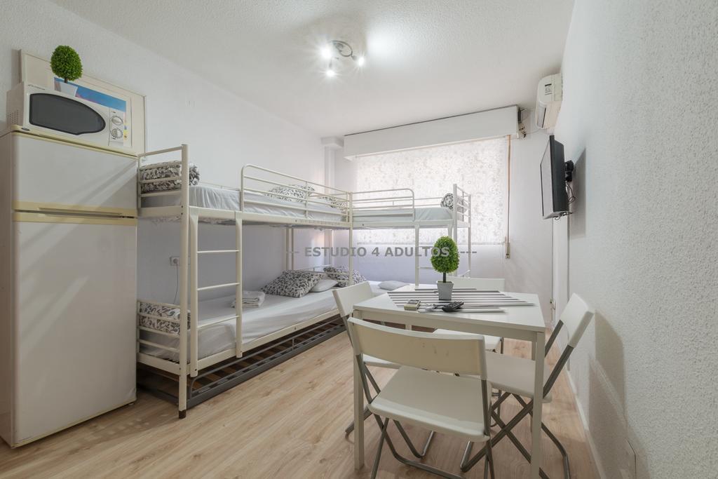 Apartamentos Arapiles มาดริด ภายนอก รูปภาพ