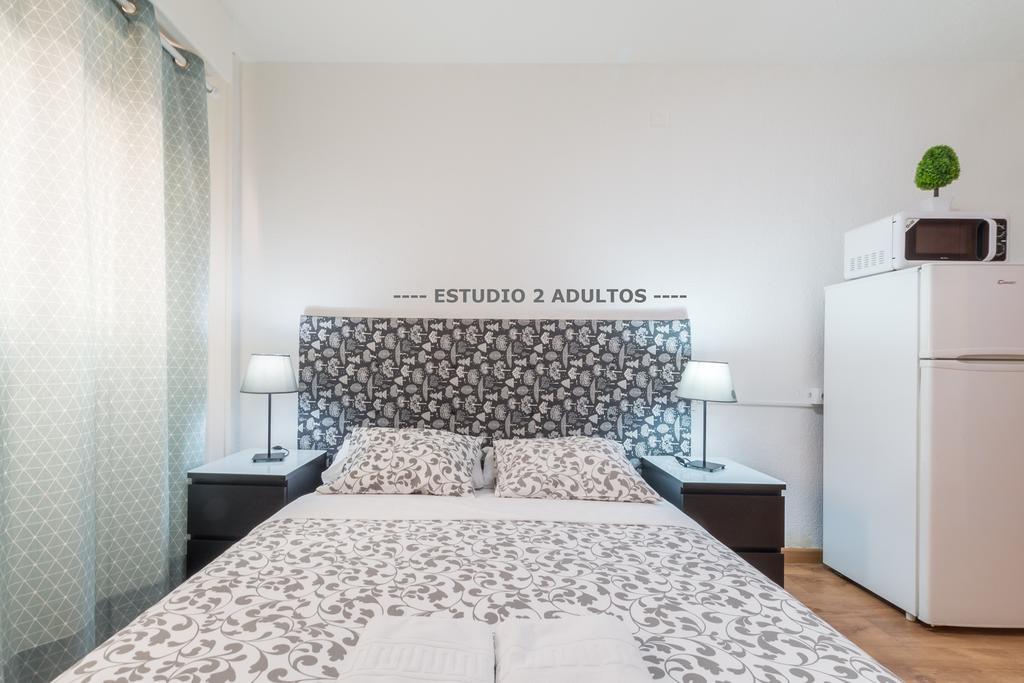 Apartamentos Arapiles มาดริด ภายนอก รูปภาพ