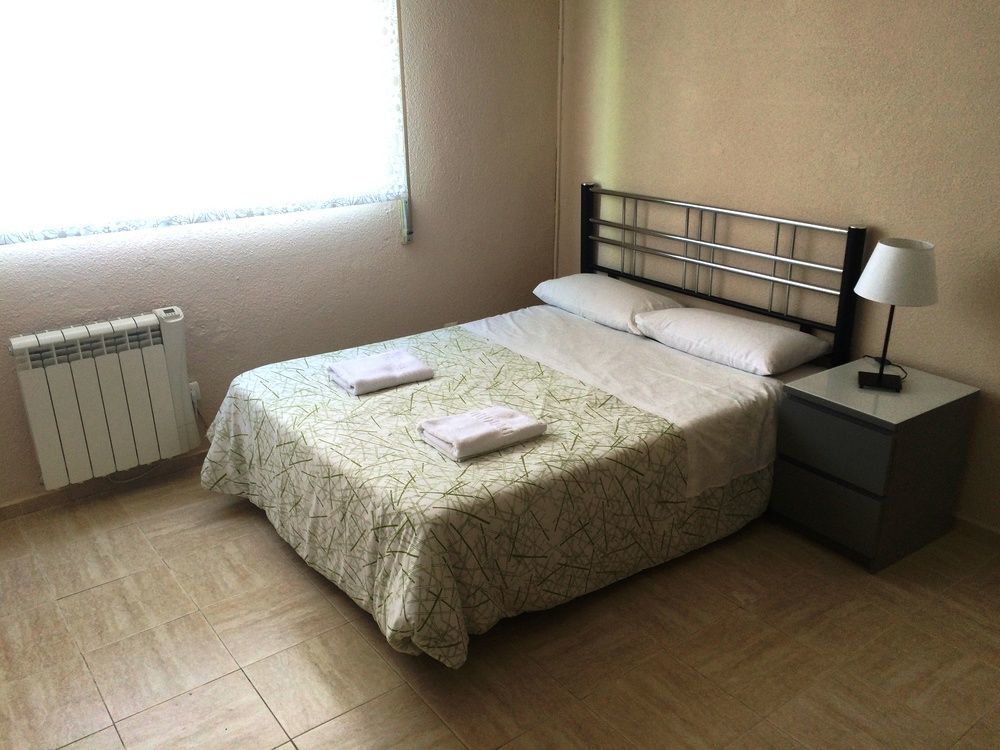 Apartamentos Arapiles มาดริด ภายนอก รูปภาพ