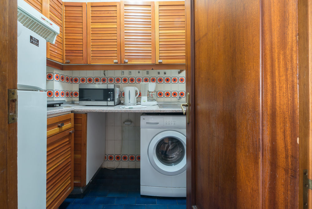Apartamentos Arapiles มาดริด ภายนอก รูปภาพ